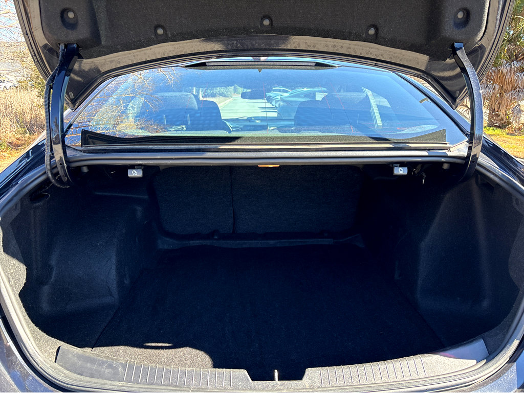 Used 2023 Chevrolet Malibu LT image 23