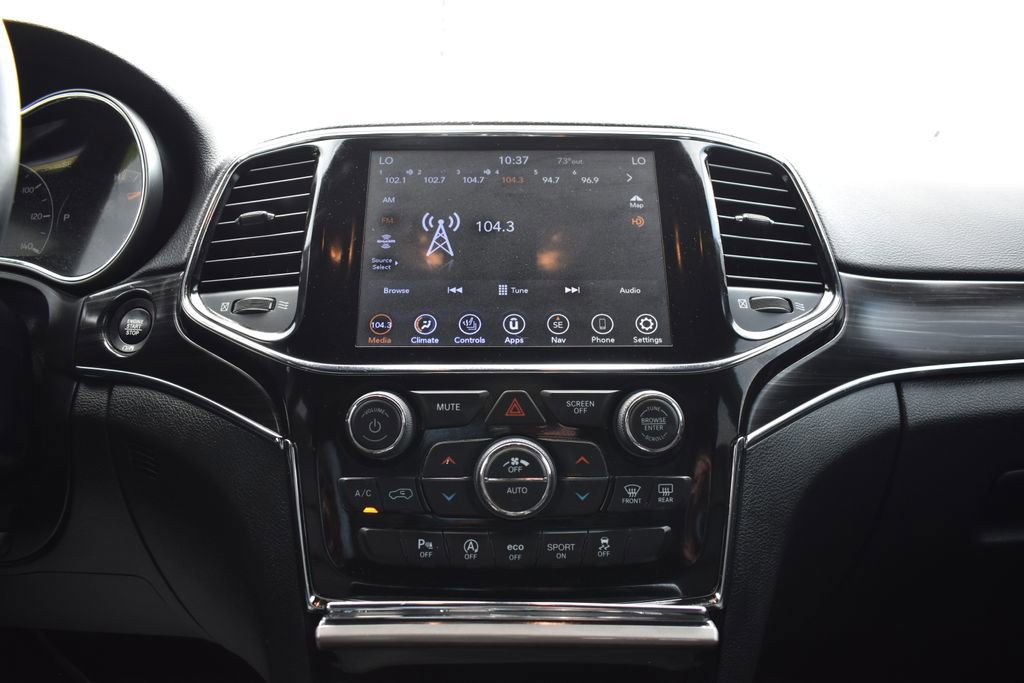 Used 2021 Jeep Grand Cherokee Limited w/ Premium Lighting Group AWD/4WD image 15