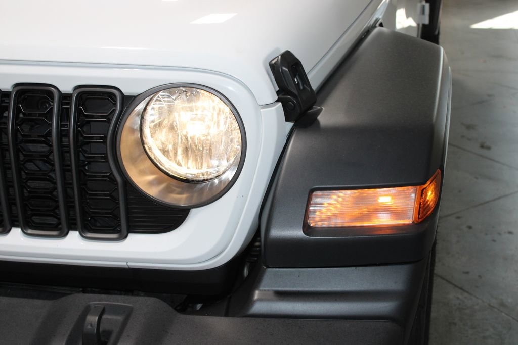 Used 2024 Jeep Wrangler Sport S image 48