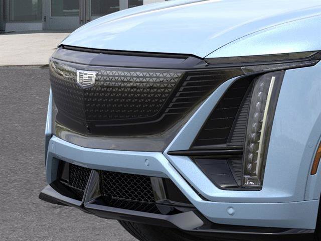 New 2026 Cadillac Lyriq V AWD/4WD image 13