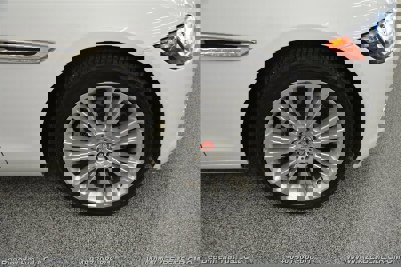 Used 2020 Jaguar XF Premium image 46