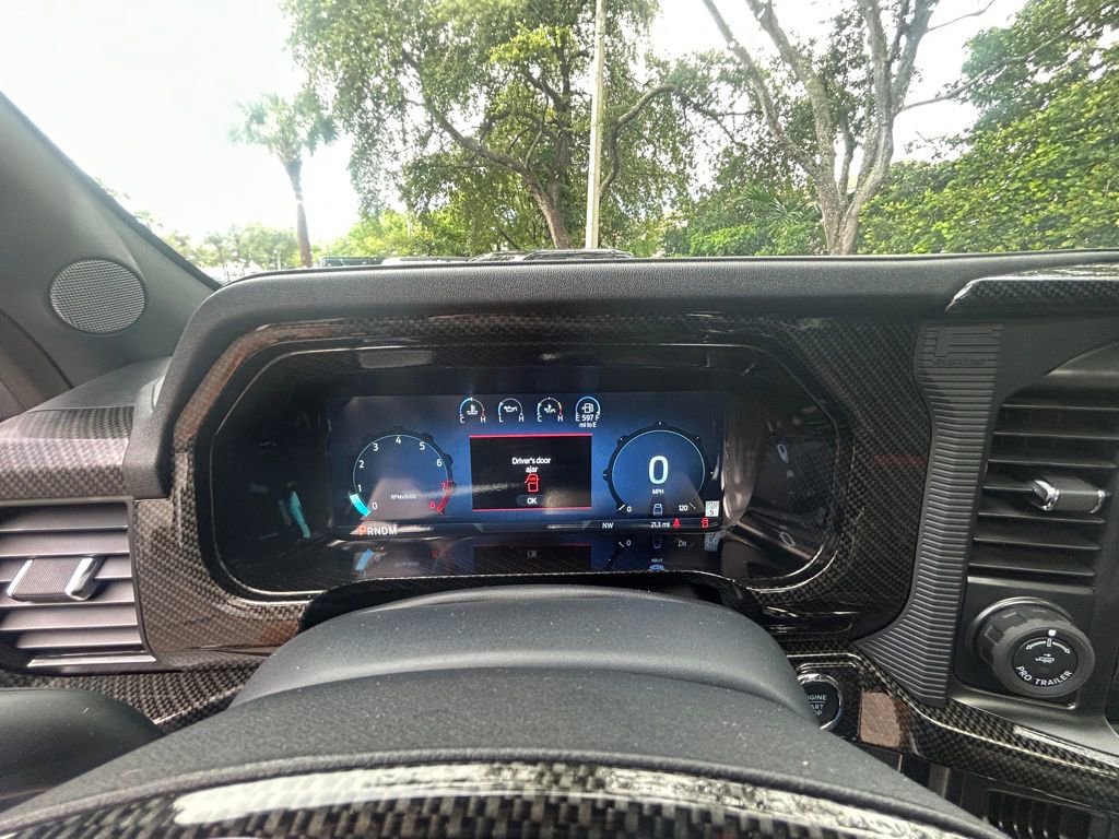 New 2025 Ford F150 Lariat w/ Equipment Group 502A High image 41