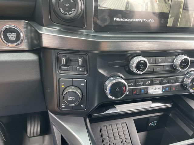 Used 2024 Ford F350 Lariat w/ Lariat Ultimate Package AWD/4WD image 30