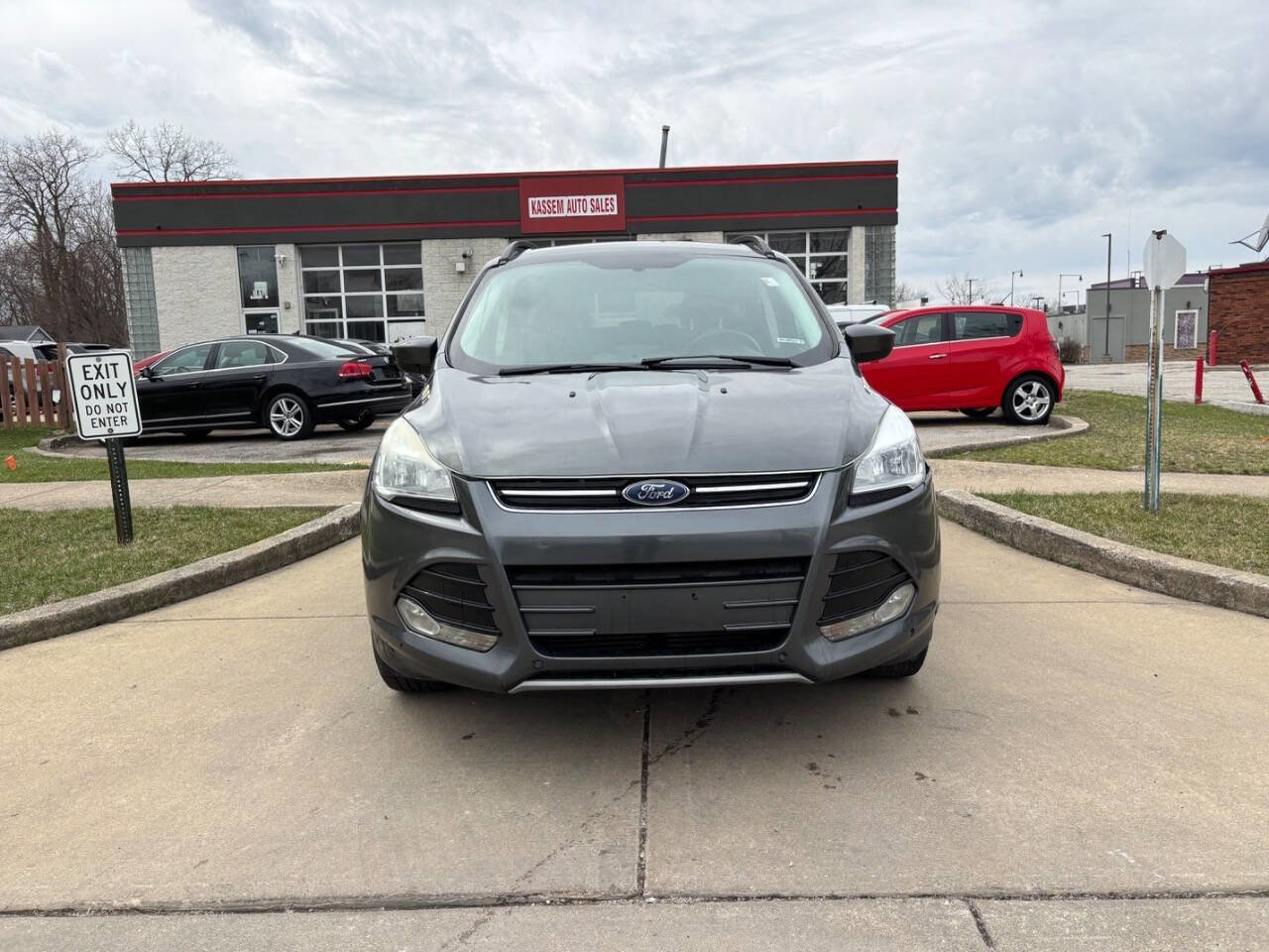 Used 2016 Ford Escape SE w/ Equipment Group 201A AWD/4WD image 6