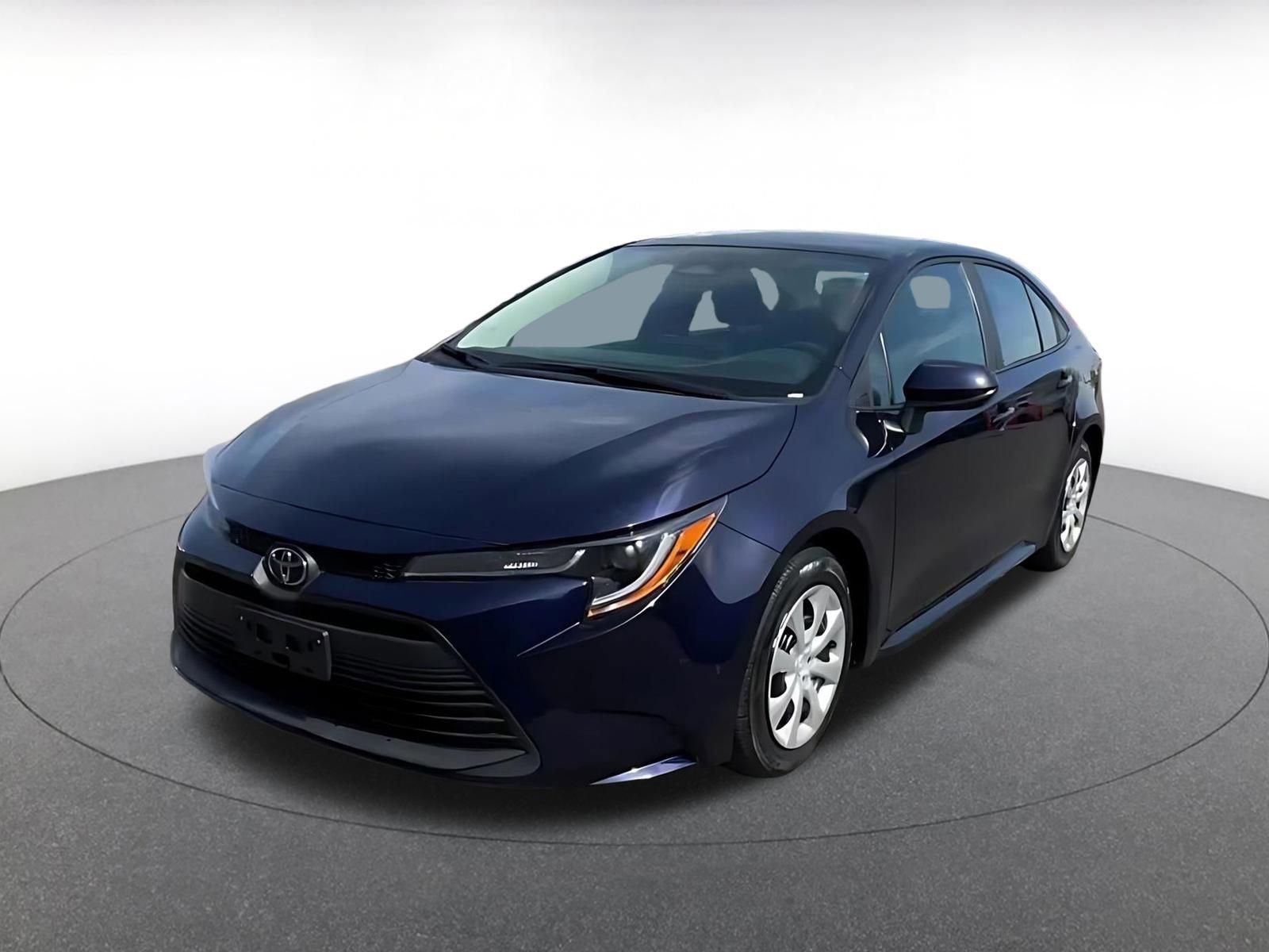 Used 2025 Toyota Corolla LE image 7