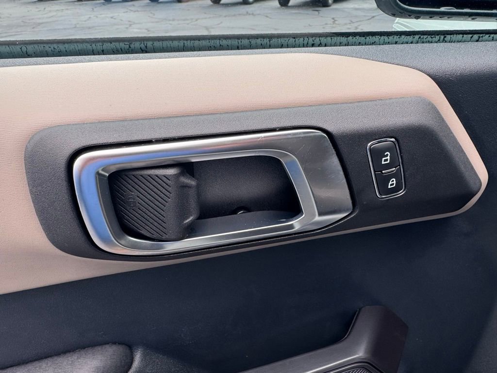 Used 2024 Ford Bronco Wildtrak image 23