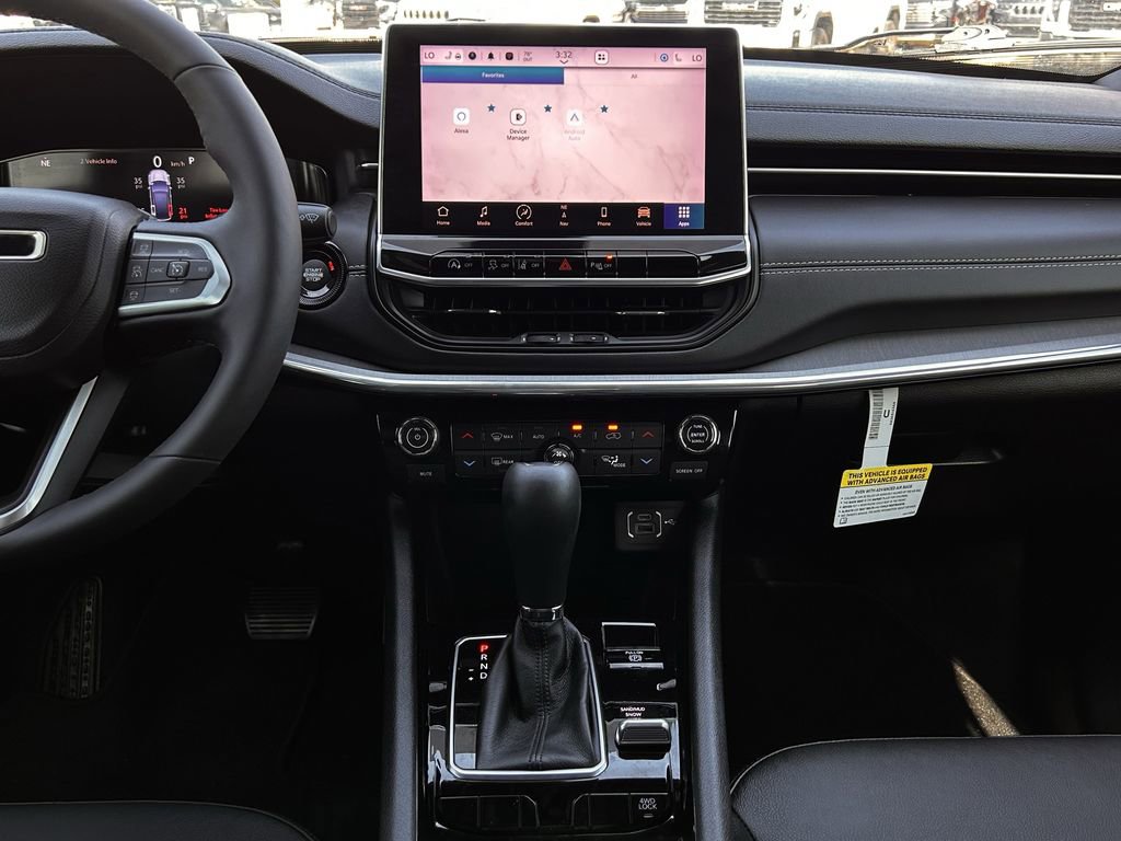 Used 2023 Jeep Compass High Altitude image 17