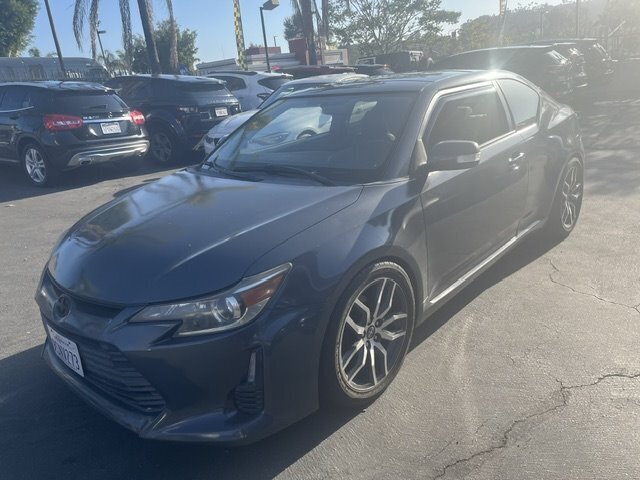 Used 2015 Scion tC FWD image 3