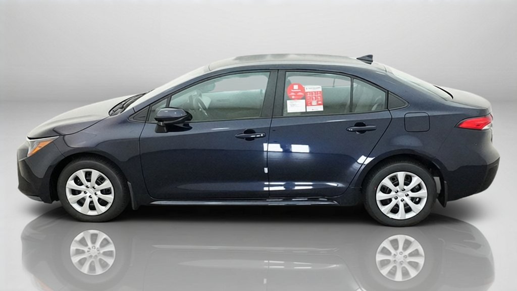 New 2027 Toyota Corolla LE FWD image 18