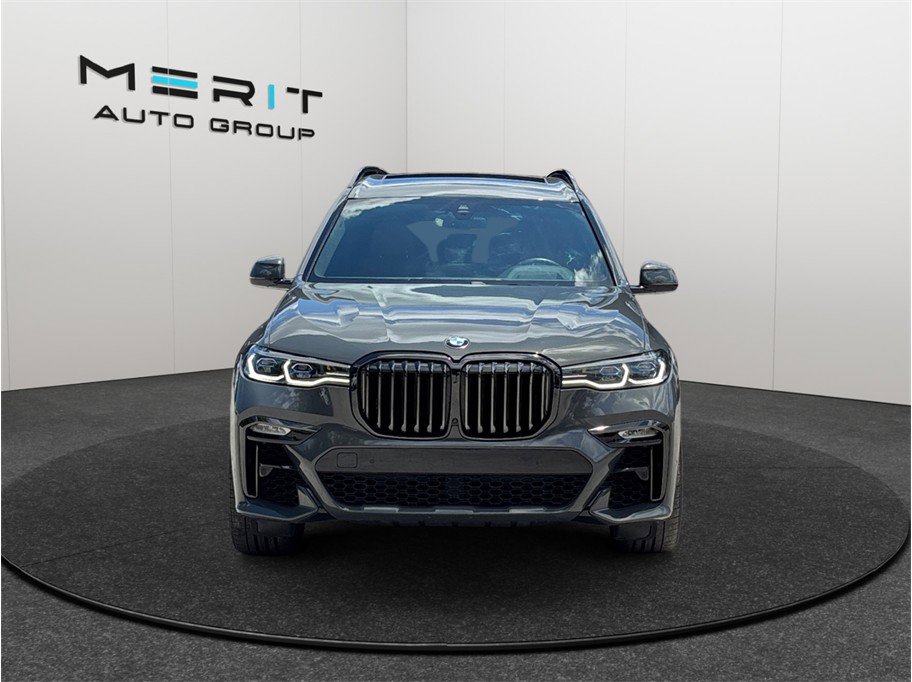 Used 2021 BMW X7 M50i w/ Executive Package AWD/4WD image 3