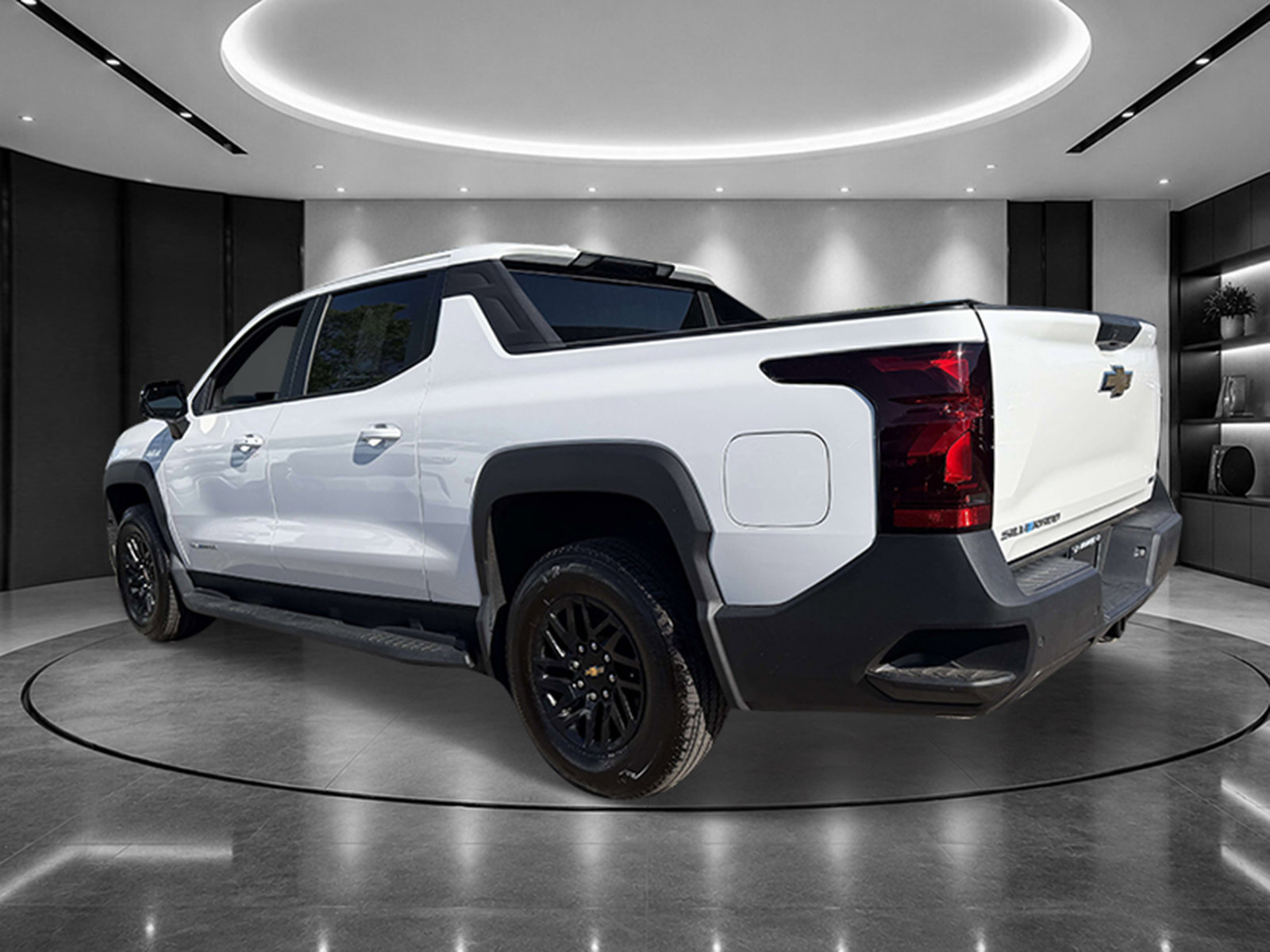 Certified 2024 Chevrolet Silverado EV W/T AWD/4WD image 4