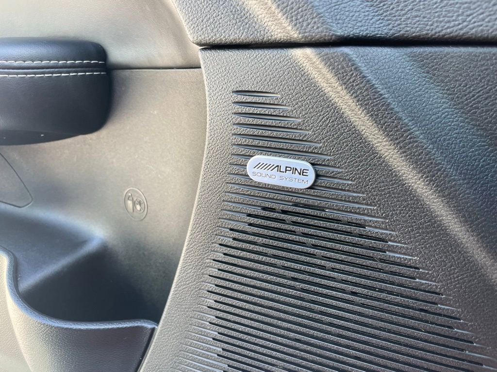 Used 2019 Dodge Challenger SRT Hellcat Redeye image 18