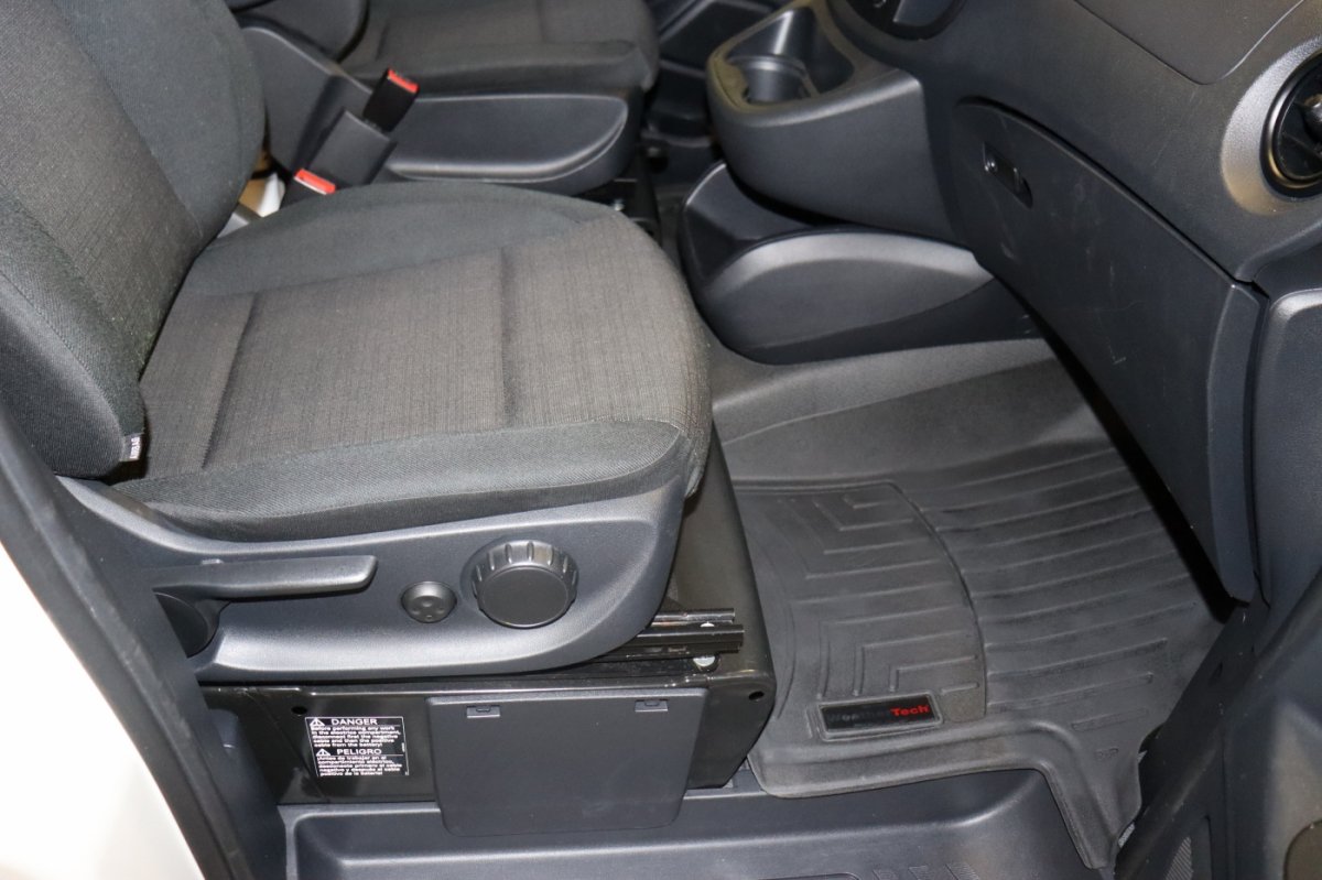 Used 2019 Mercedes-Benz Metris w/ Premium Safety Package image 26