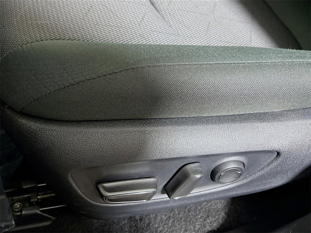 Certified 2025 Toyota RAV4 XLE image 18