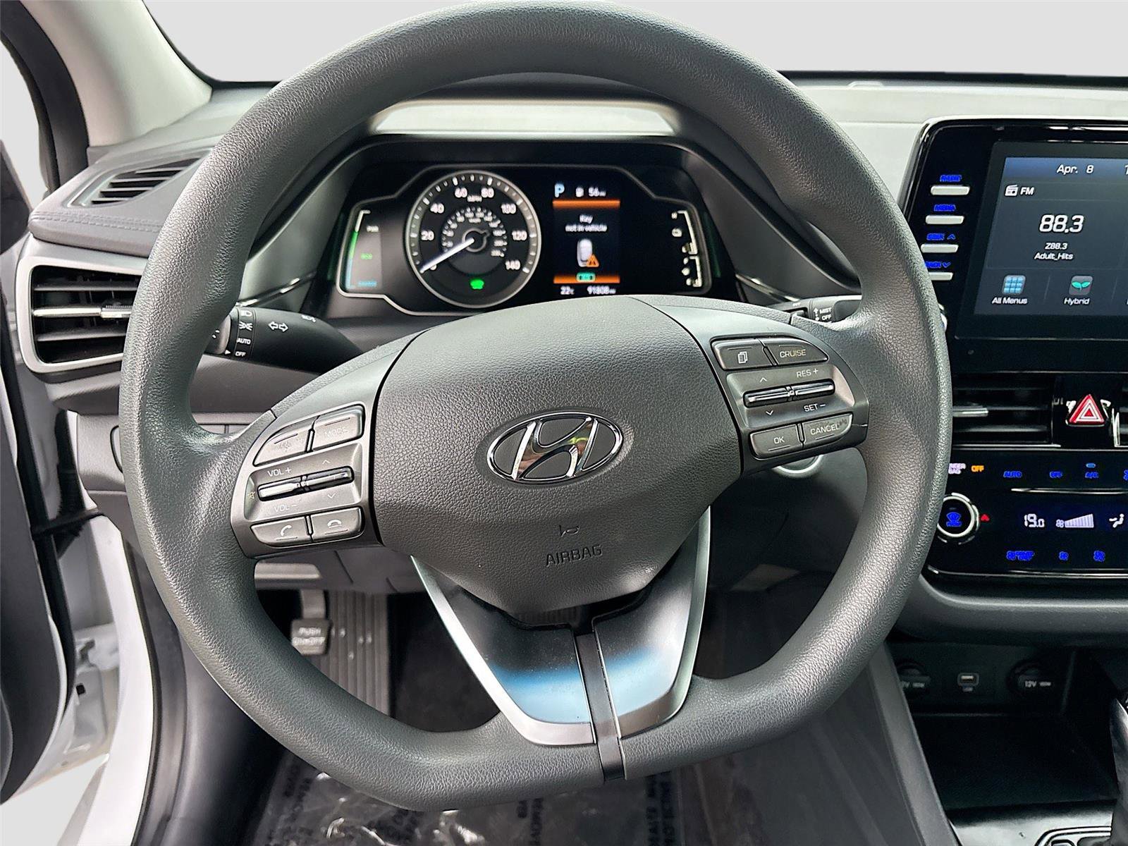 Used 2020 Hyundai Ioniq Blue image 10