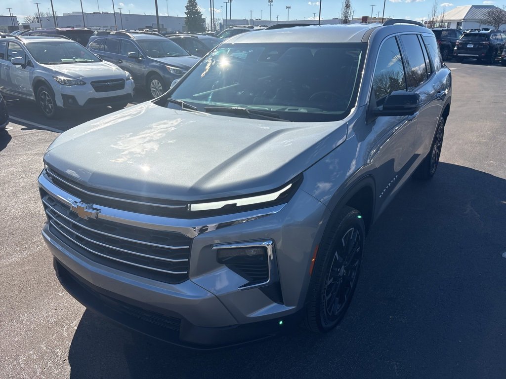 Used 2024 Chevrolet Traverse LT w/ LPO, Floor Liner Package image 6