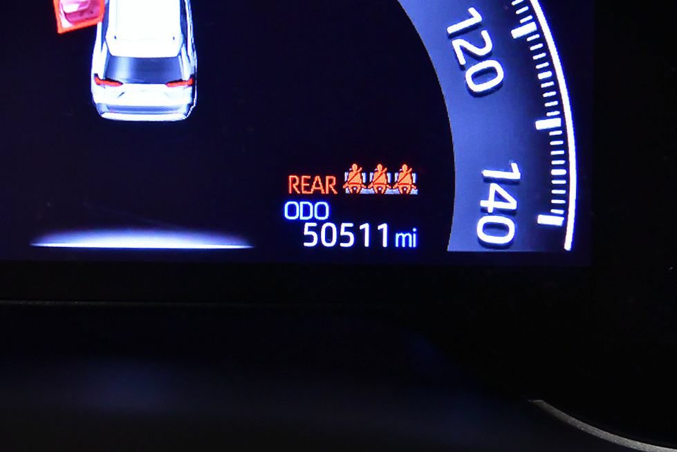 Used 2023 Toyota RAV4 LE AWD/4WD image 15
