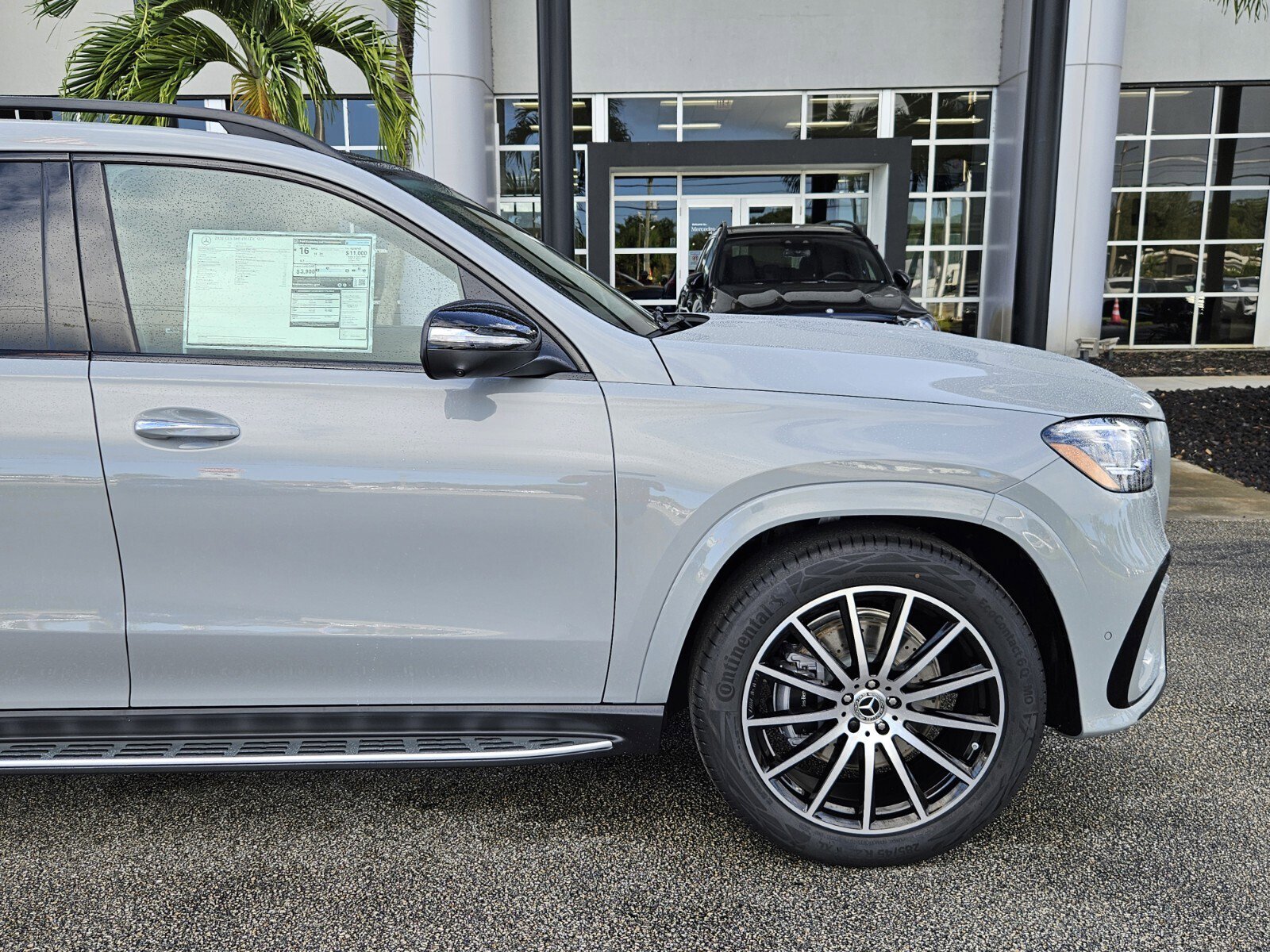 New 2026 Mercedes-Benz GLS 580 4MATIC image 2