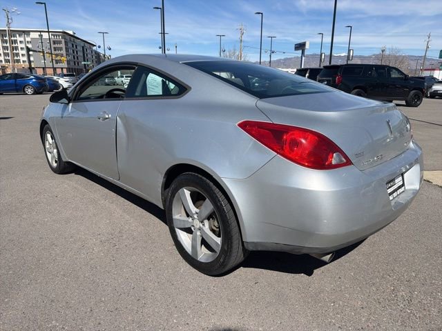 Used 2009 Pontiac G6 GT w/ Premium Package image 4