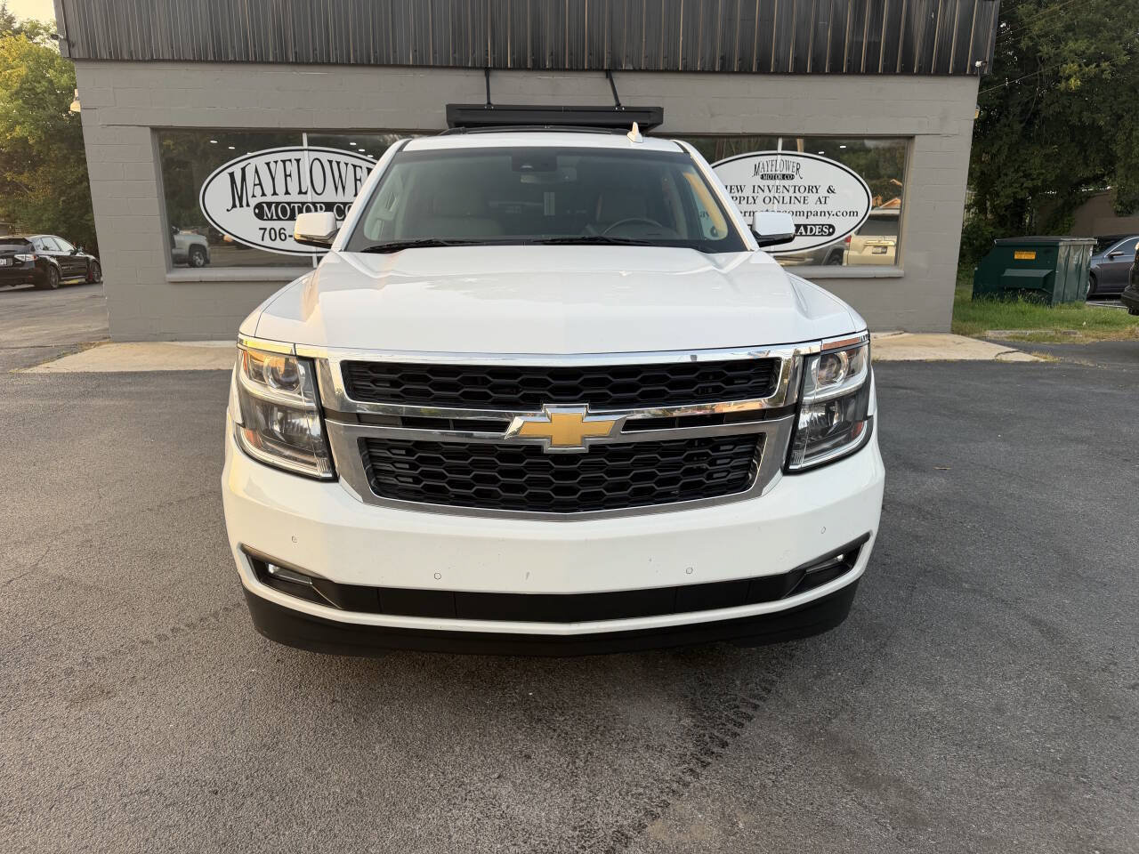 Used 2017 Chevrolet Suburban LT AWD/4WD image 7
