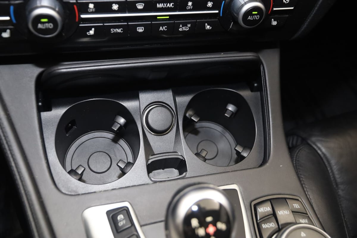 Used 2015 BMW M5 RWD image 31