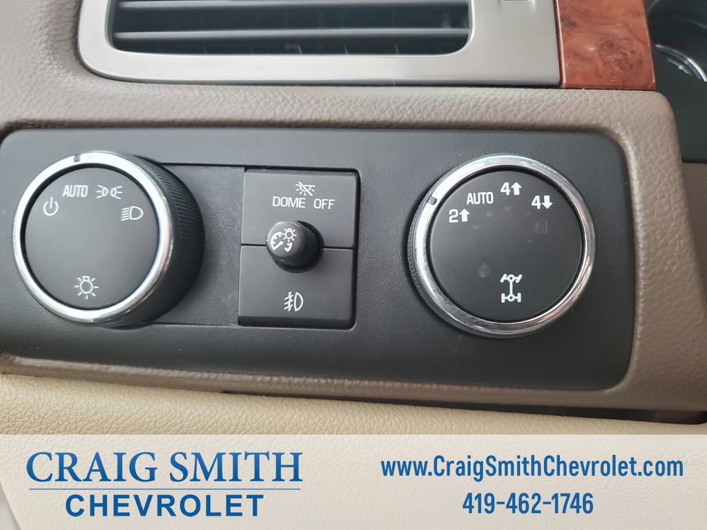 Used 2011 Chevrolet Silverado 1500 LTZ w/ LTZ White Diamond Edition image 23