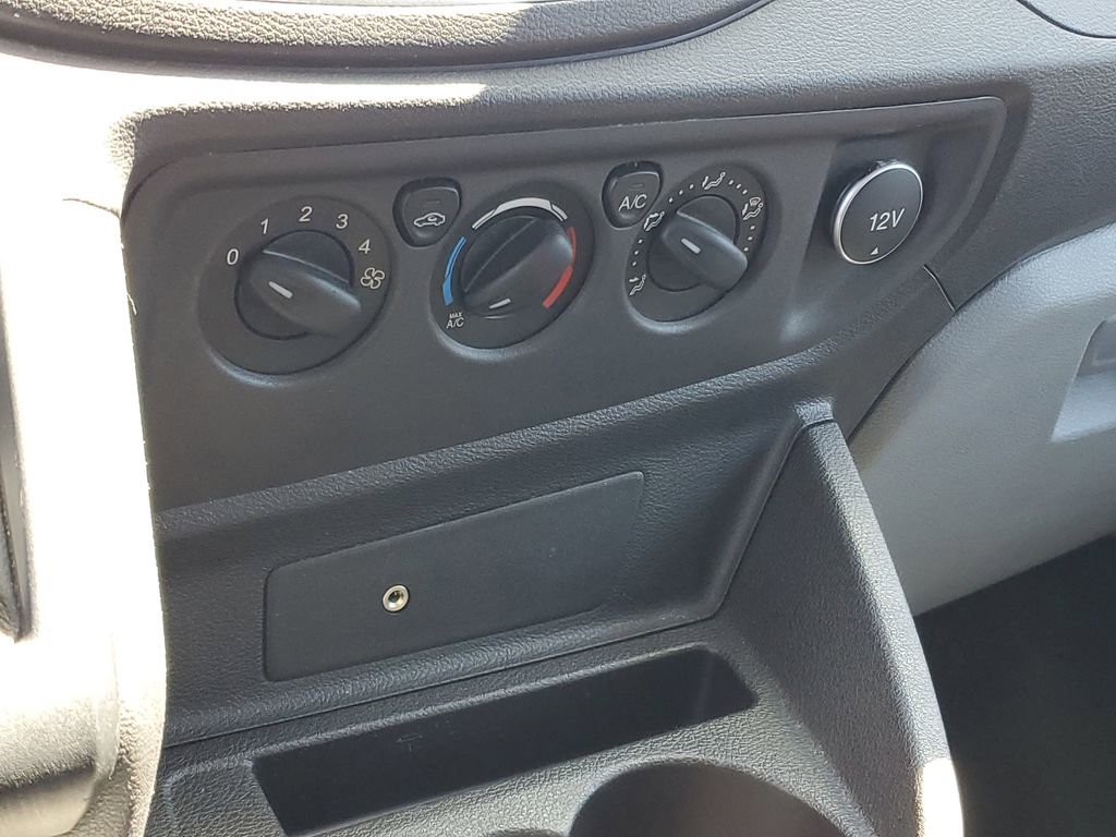 Used 2017 Ford Transit 150 XLT RWD image 21