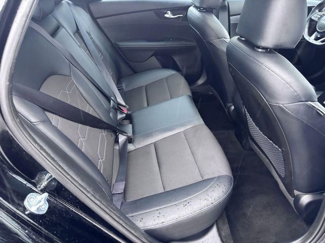 Used 2023 Kia Forte GT-Line w/ GT-Line Premium Package image 29