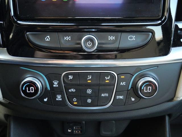 Used 2023 Chevrolet Traverse LT w/ LT Premium Package image 22