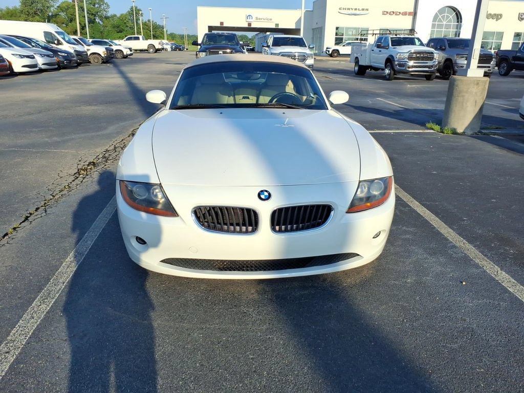 Used 2004 BMW Z4 2.5i RWD image 2