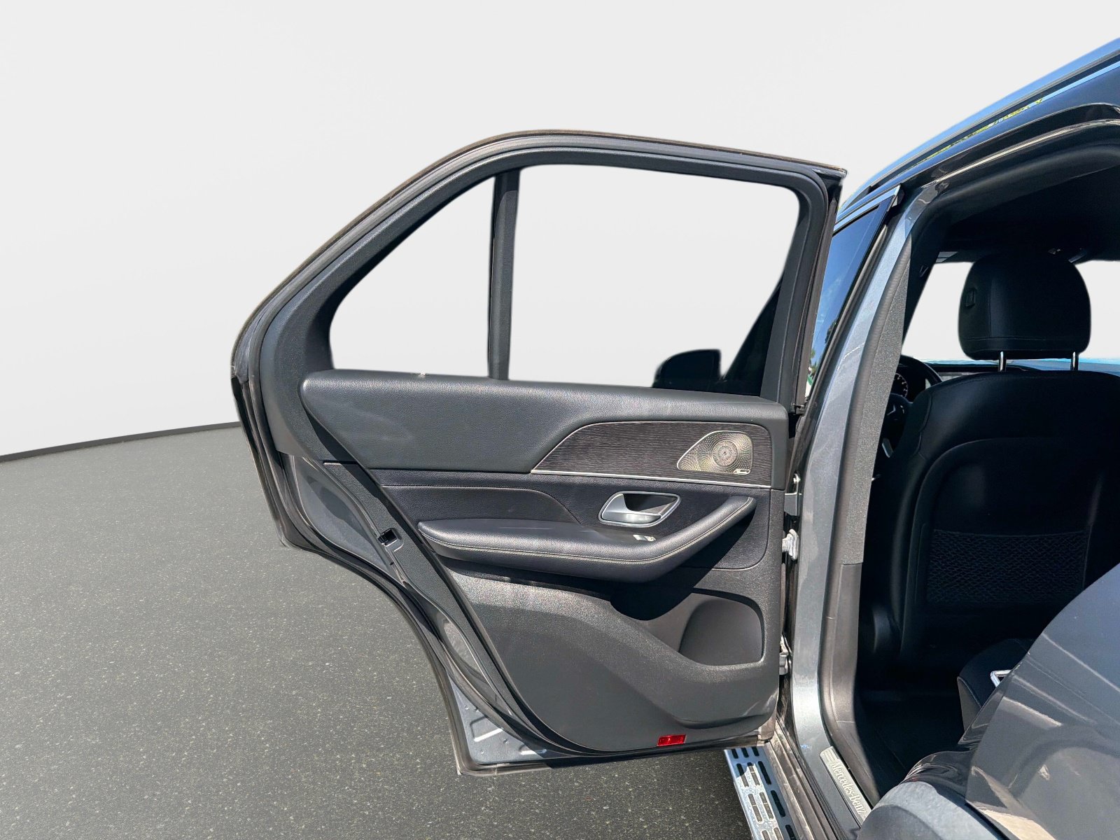 Used 2023 Mercedes-Benz GLE 350 image 31