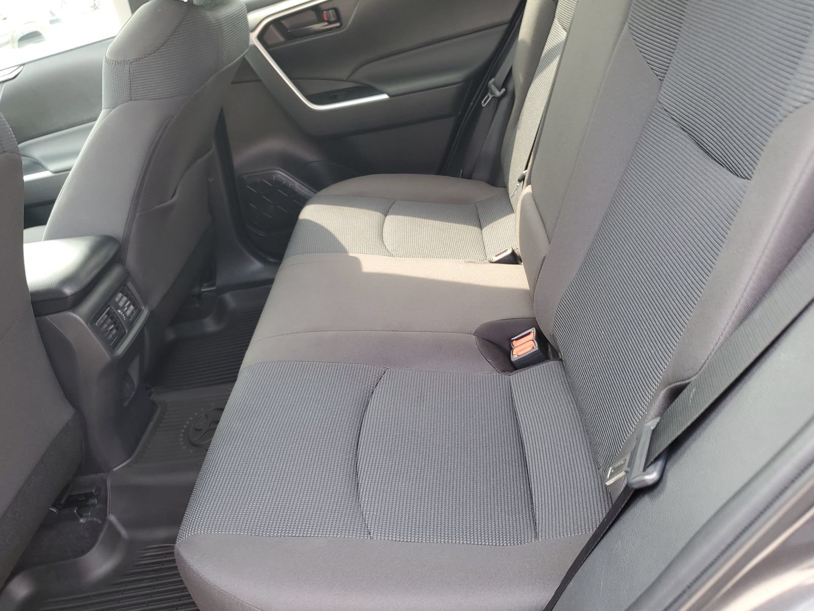 Certified 2023 Toyota RAV4 LE FWD image 13