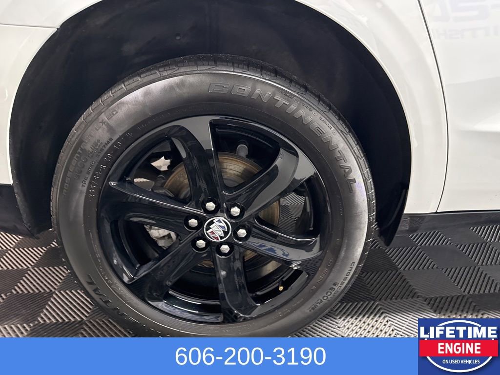 Used 2023 Buick Enclave Essence w/ Experience Buick Package image 5