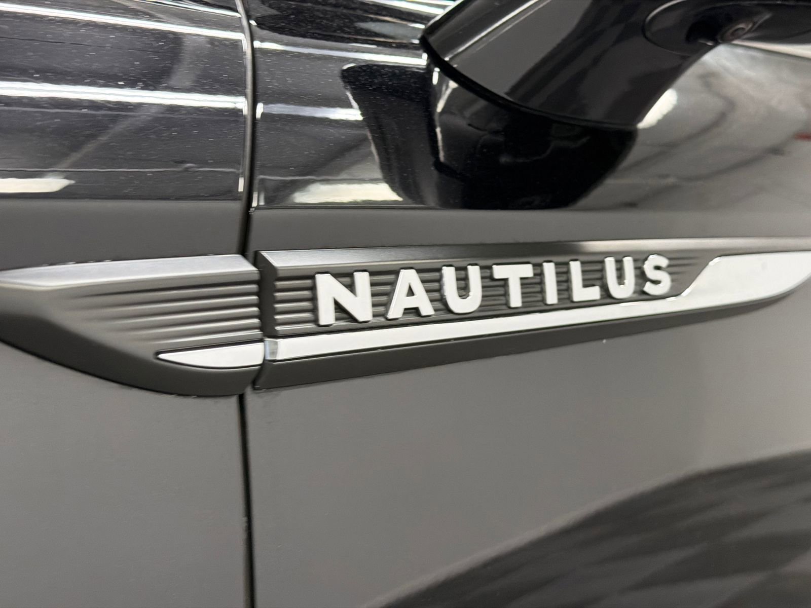 Used 2019 Lincoln Nautilus Reserve FWD image 15