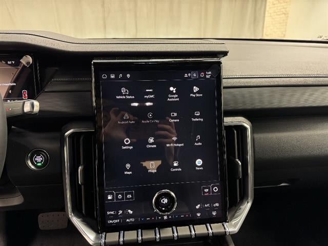 New 2026 GMC Acadia Elevation w/ LPO, Floor Liner Package AWD/4WD image 28