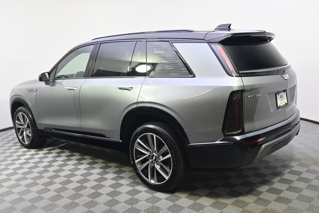 New 2026 Cadillac Vistiq Sport w/ LPO, Floor Liner Package image 3