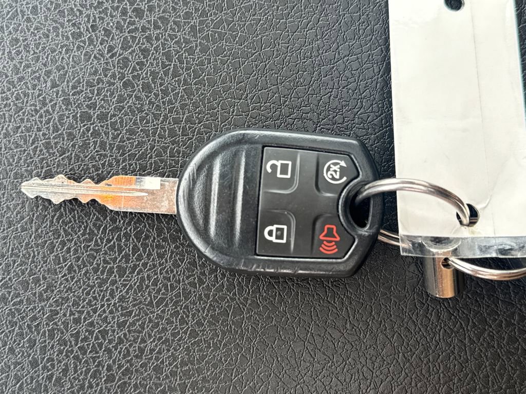 Used 2014 Ford F150 Raptor w/ Equipment Group 801A Luxury image 44