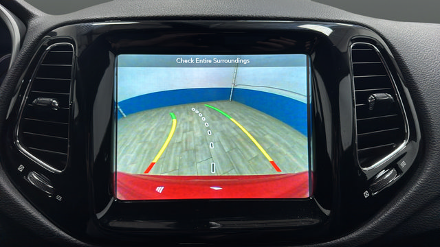 Used 2018 Jeep Compass Limited w/ Navigation Group AWD/4WD image 12