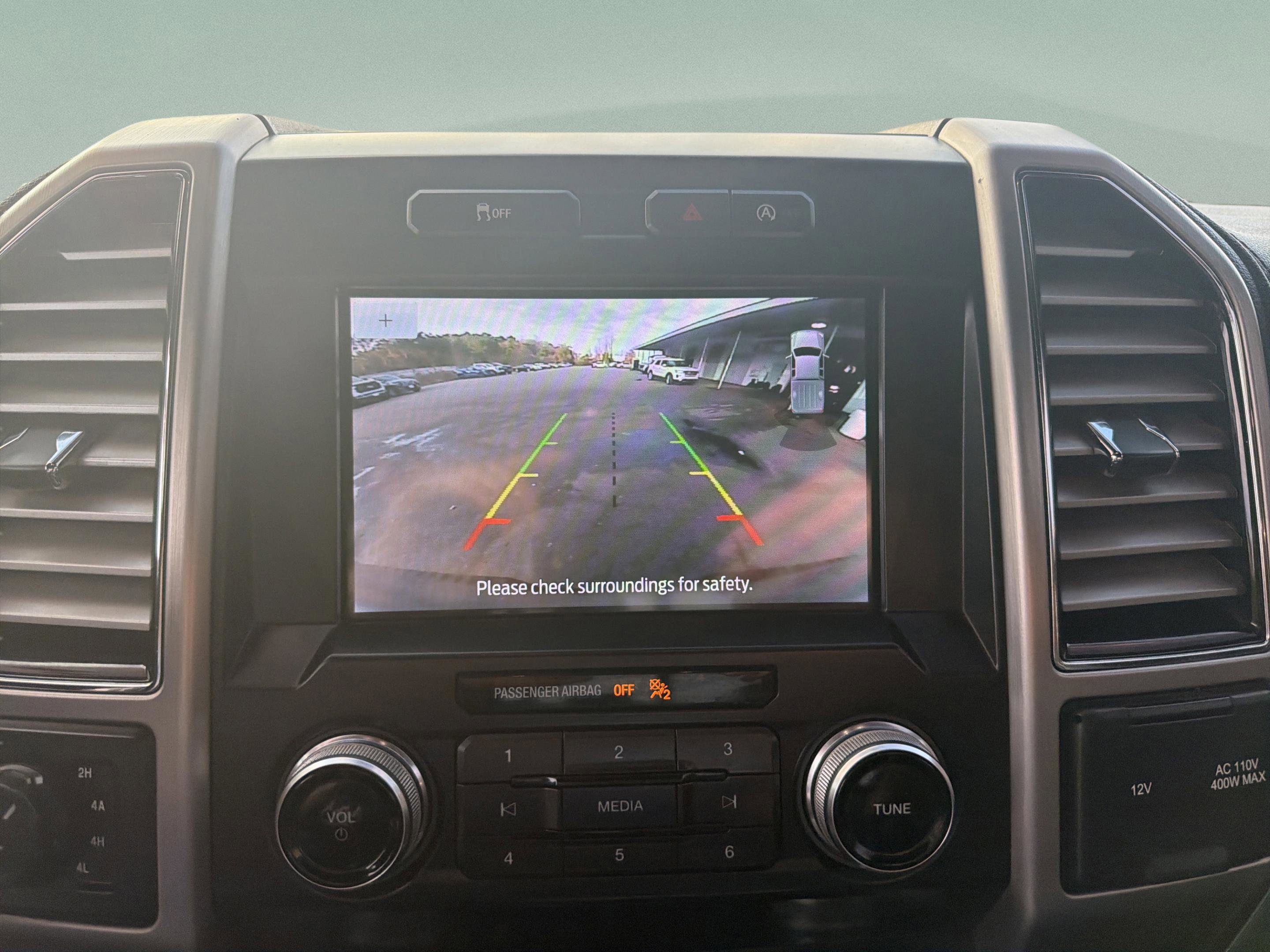 Used 2019 Ford F150 Platinum AWD/4WD image 16