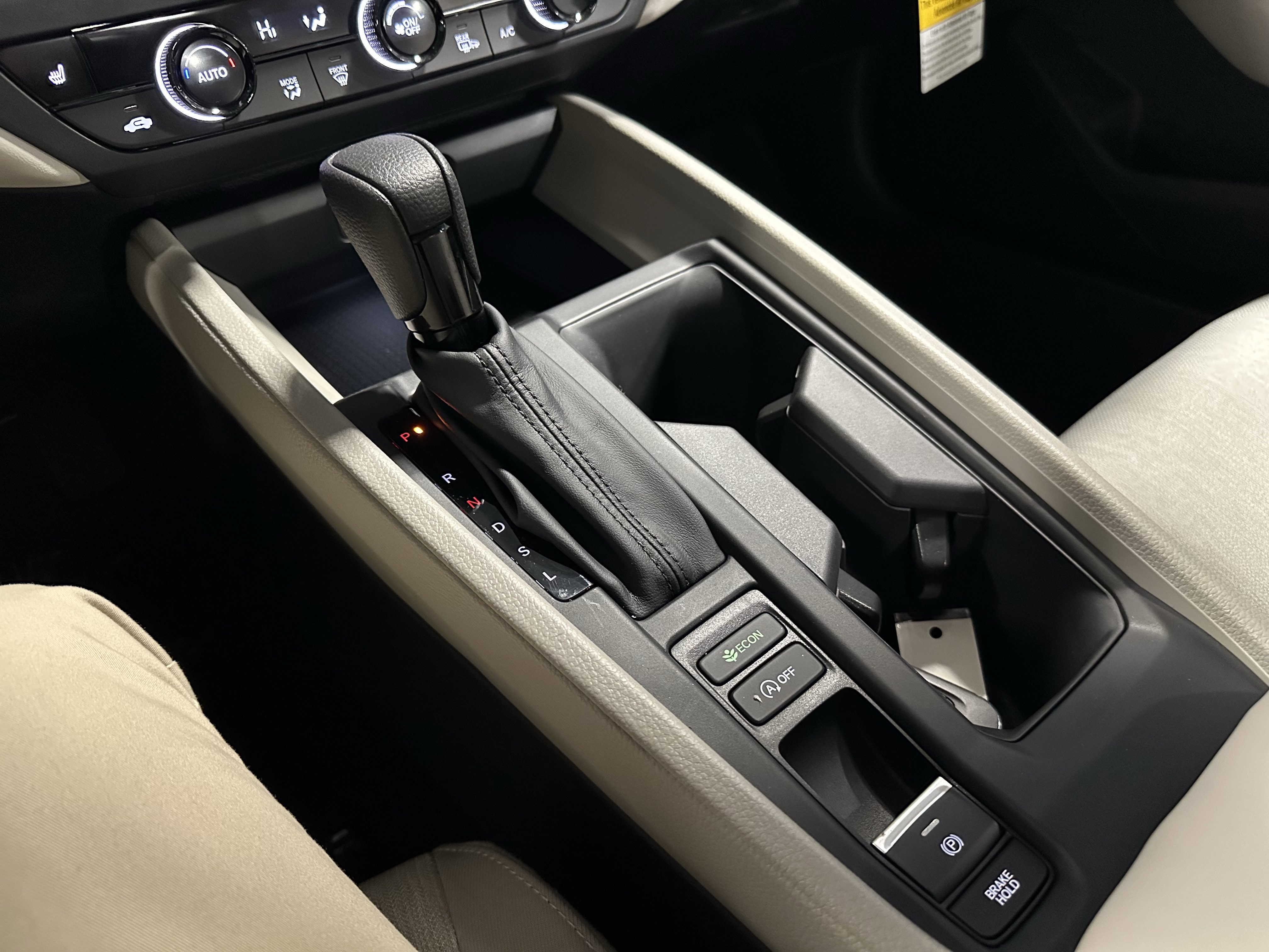 New 2025 Honda Accord SE image 12