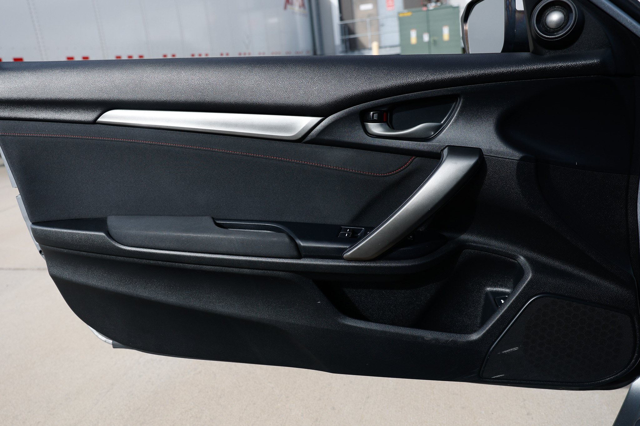 Used 2018 Honda Civic Si image 45