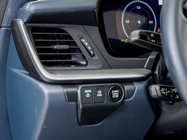 Certified 2025 Porsche 911 Carrera RWD image 10