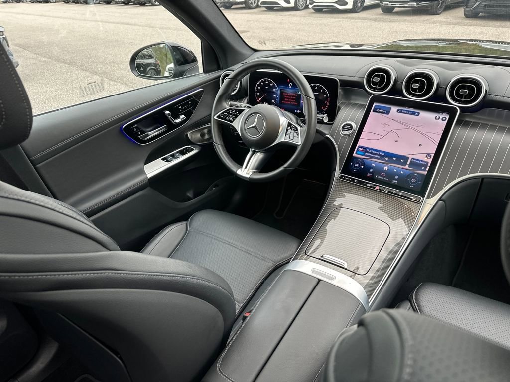 Used 2023 Mercedes-Benz GLC 300 image 35