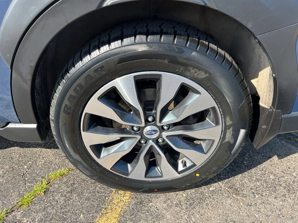Certified 2024 Subaru Outback Limited AWD/4WD image 11