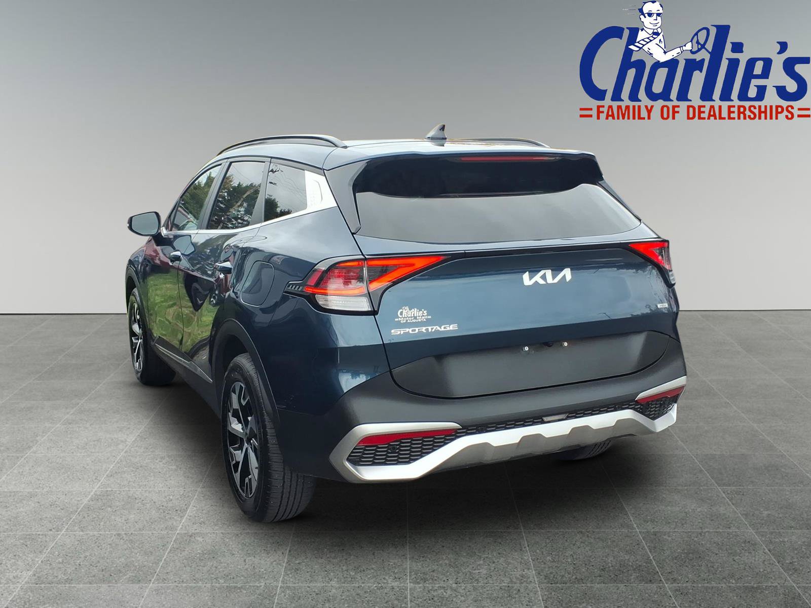 Used 2023 Kia Sportage EX w/ EX Premium Package AWD/4WD image 5