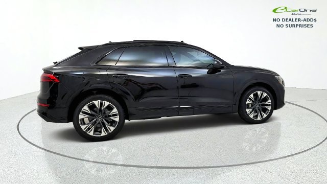 Used 2024 Audi Q8 Premium Plus AWD/4WD image 9