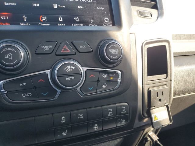 Used 2018 RAM 1500 Big Horn image 32