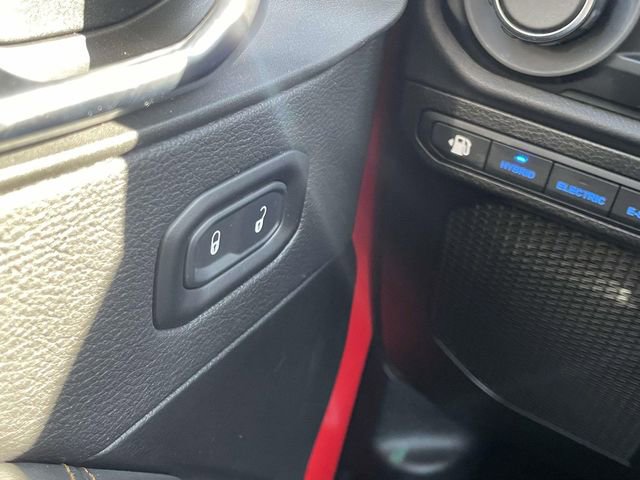 Used 2025 Jeep Wrangler Sahara 4xe w/ Safety Group image 25