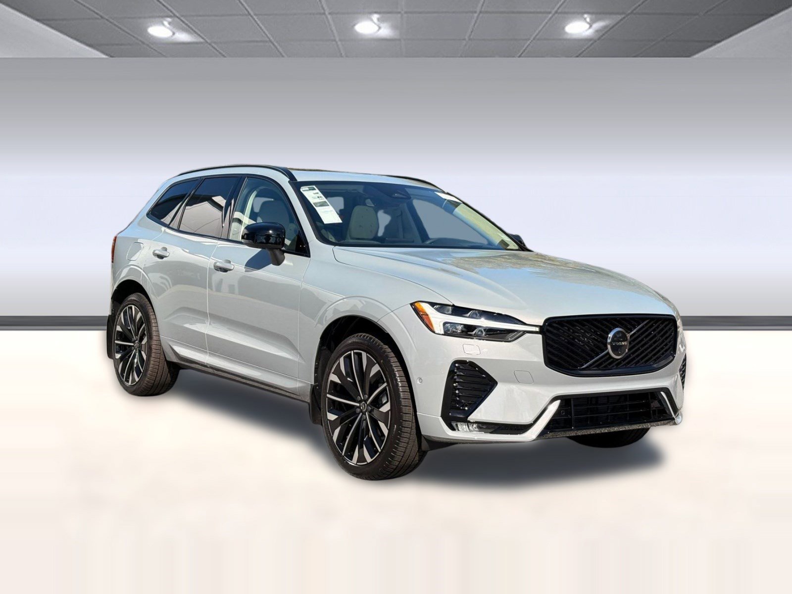 New 2026 Volvo XC60 B5 Ultra w/ Climate Package image 6