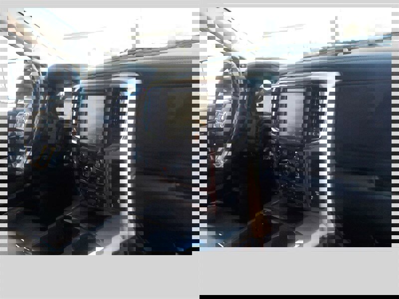 Used 2014 RAM 3500 Laramie image 6